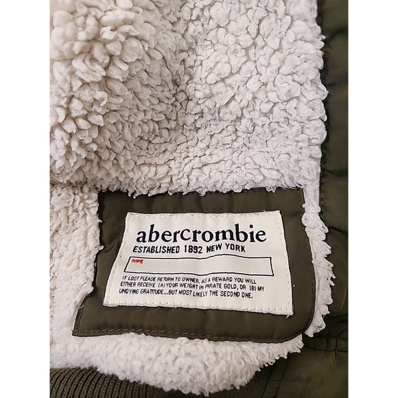Abercrombie Boys Bomber Jacket Size 9/10 Sherpa Lined - Picture 5 of 6